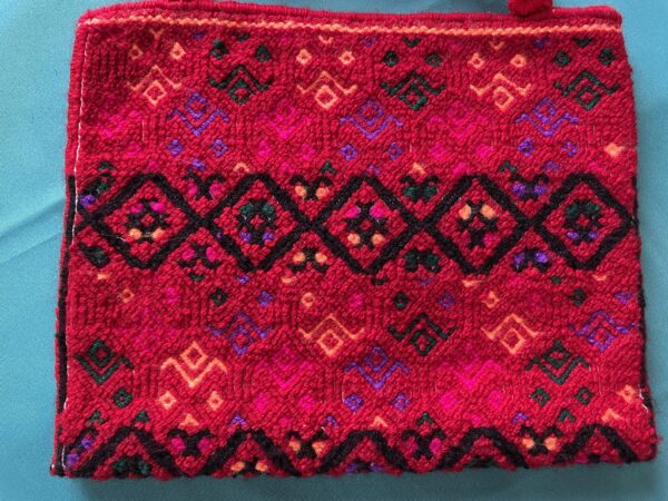 Bolsa con correa larga