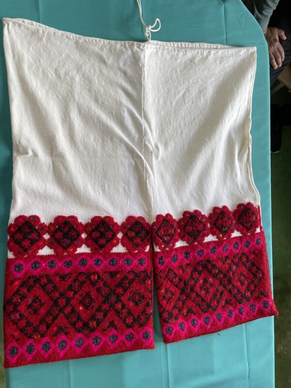 Calzón para traje regional